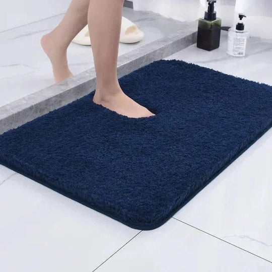 Faux Fur Bathroom Rug with Non-Slip Grip and Thick Cushion Design