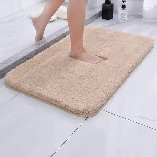 Faux Fur Bathroom Rug with Non-Slip Grip and Thick Cushion Design