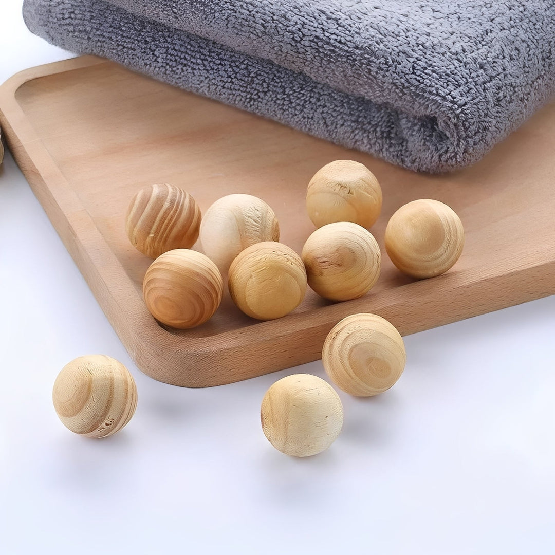 Cedar Camphorwood Moth Repellent Balls for Wardrobes and Drawers