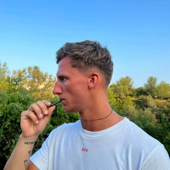Portable Metal Breathing Trainer Pendant for Guided Breathing