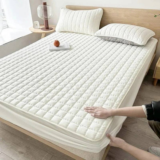 Deep Pocket Mattress Protector with Waterproof Quilted Layer