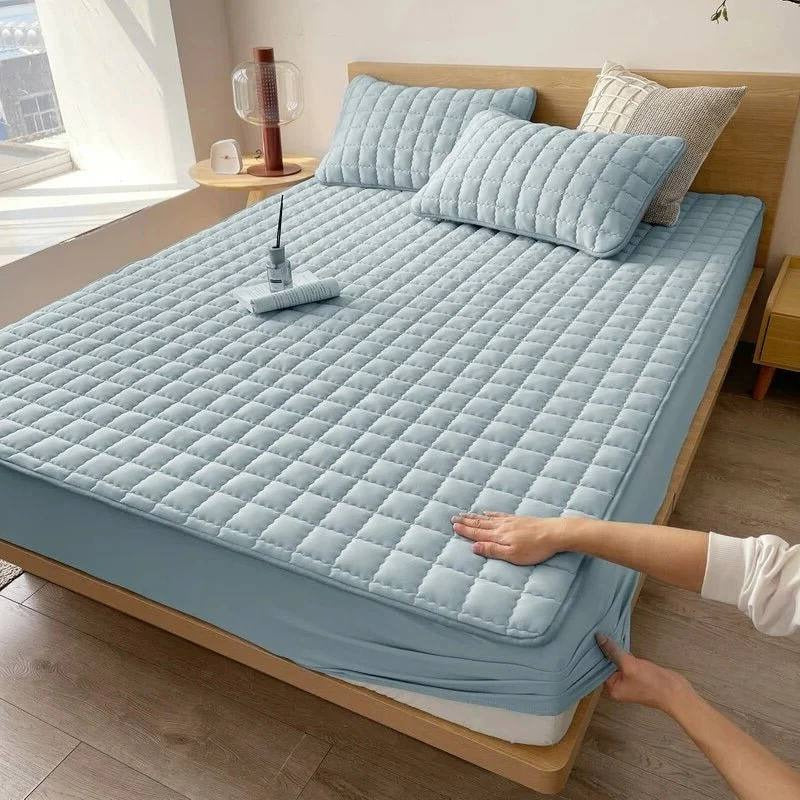 Deep Pocket Mattress Protector with Waterproof Quilted Layer