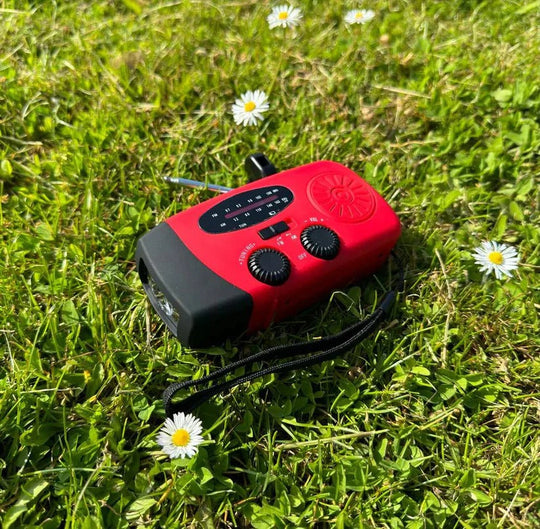 Hand Crank Solar Emergency Radio with Built-In Power Bank