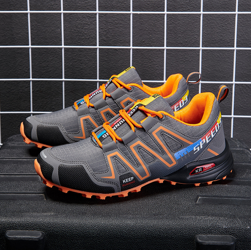 Summit Climber Hiking Boots in Blue and Green