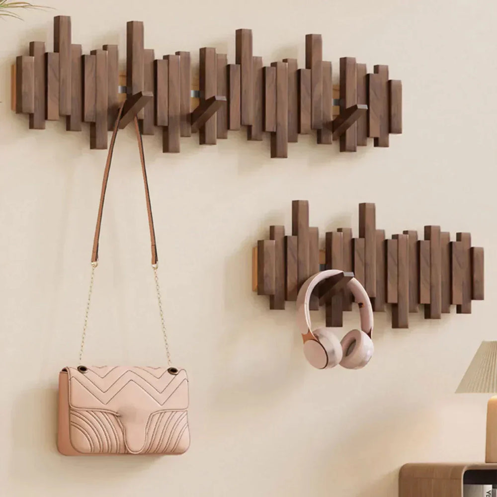 Wall Cladding Made of Piano Wood – Practical and Elegant Solution for Organizing Your Entrance