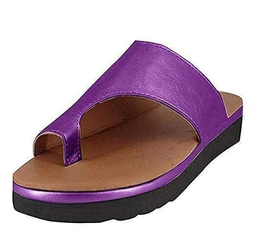 Women's Thick Sole Platform Sandals with Toe Ring Strap and Suede Upper Finish