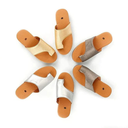 Women's Thick Sole Platform Sandals with Toe Ring Strap and Suede Upper Finish