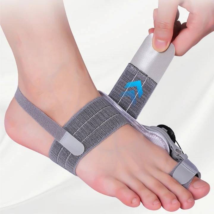 Adjustable Toe Spacer for Foot Alignment Support