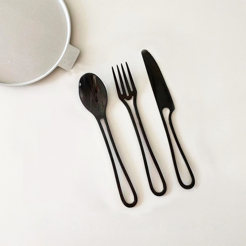Outline Cutlery Set in Stainless Steel