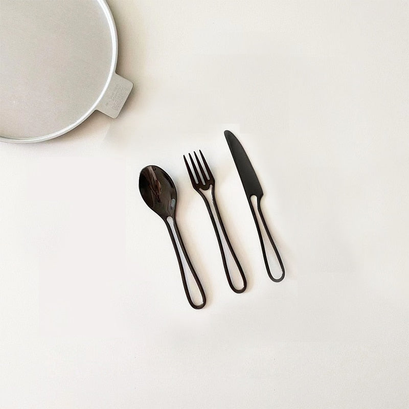 Outline Cutlery Set in Stainless Steel