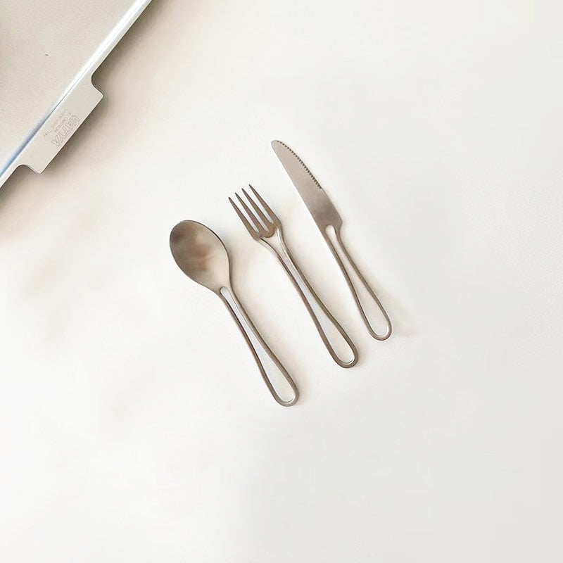 Outline Cutlery Set in Stainless Steel